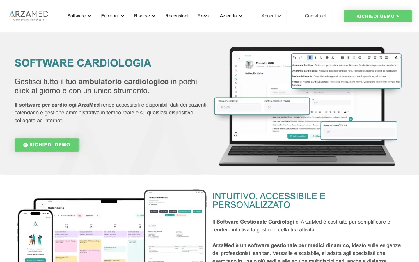 Pagina di ArzaMed «Software cardiologia» con una scheda di visita cardiologica su un portatile