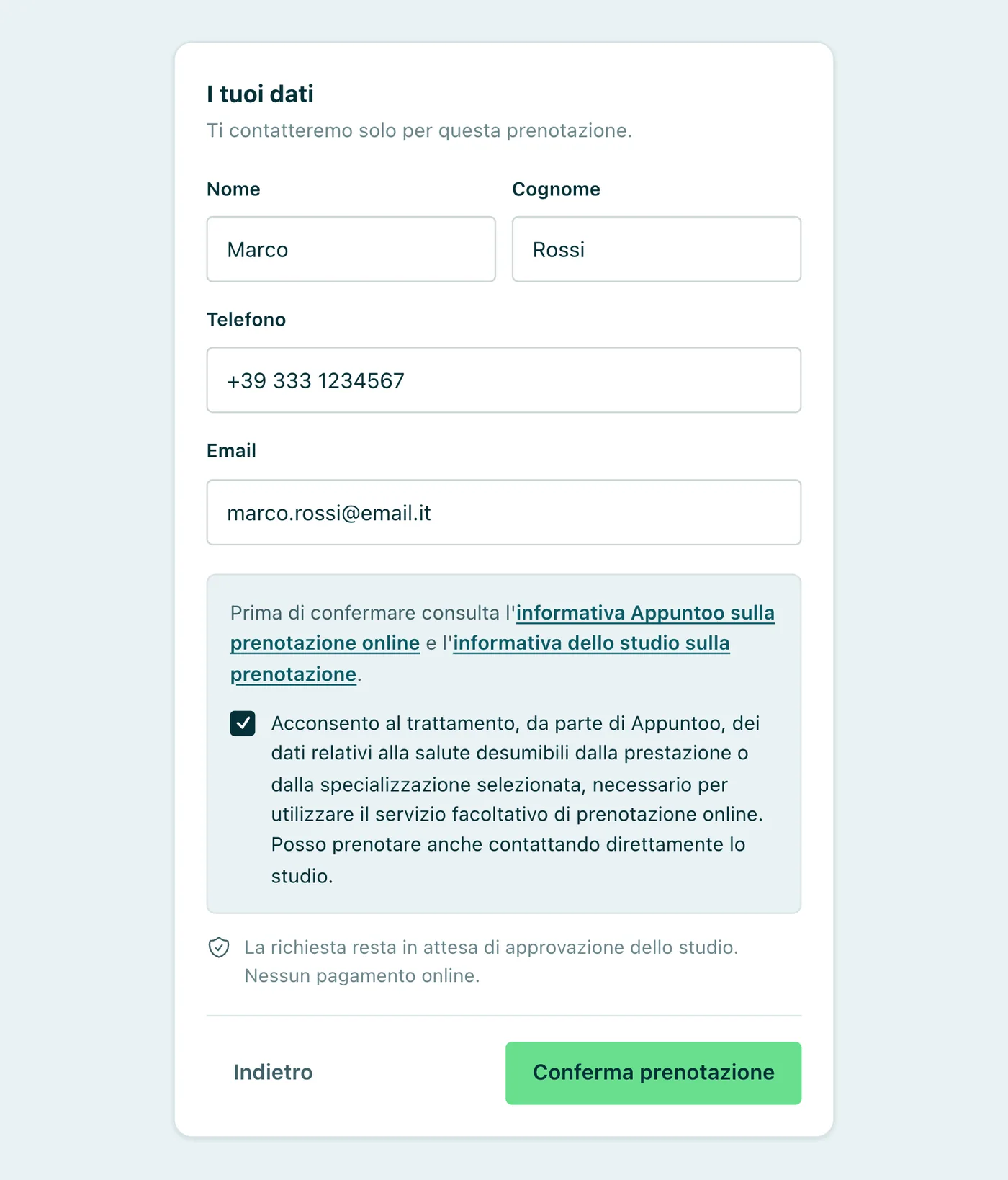 Appuntoo - Passo I tuoi dati della prenotazione online con i collegamenti alle due informative e il consenso specifico ai dati relativi alla salute